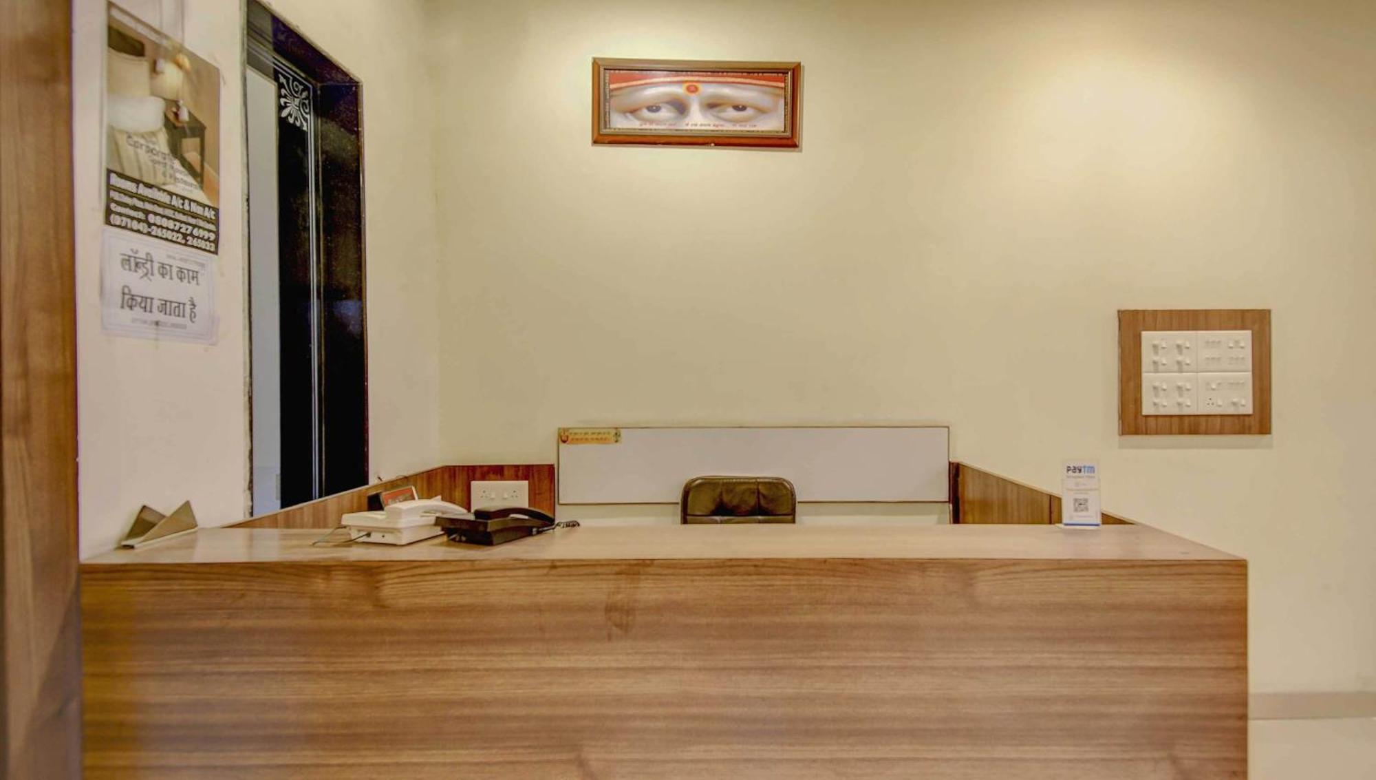 Hotel O Plus Corporate One Khapa  外观 照片