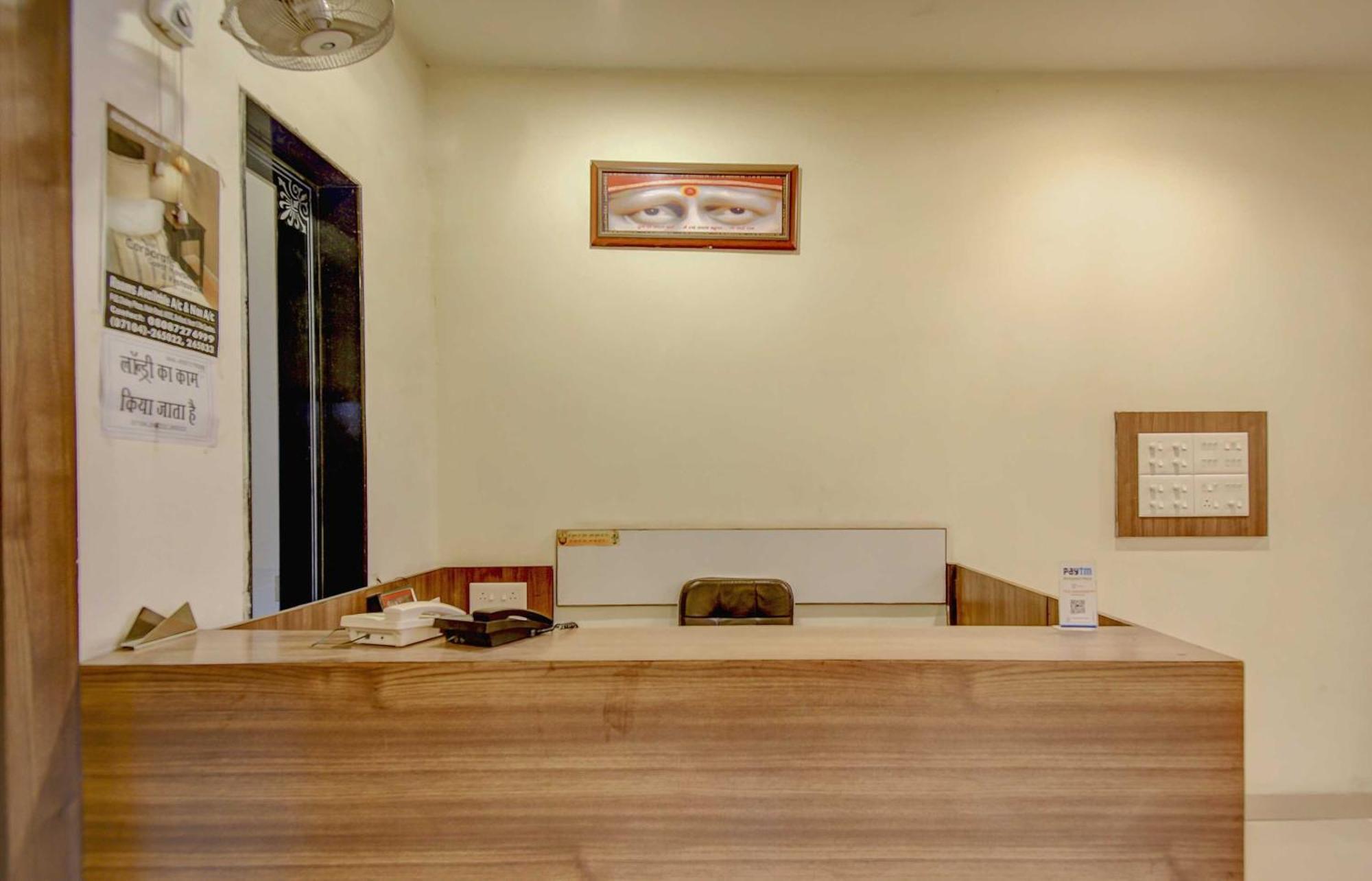 Hotel O Plus Corporate One Khapa  外观 照片