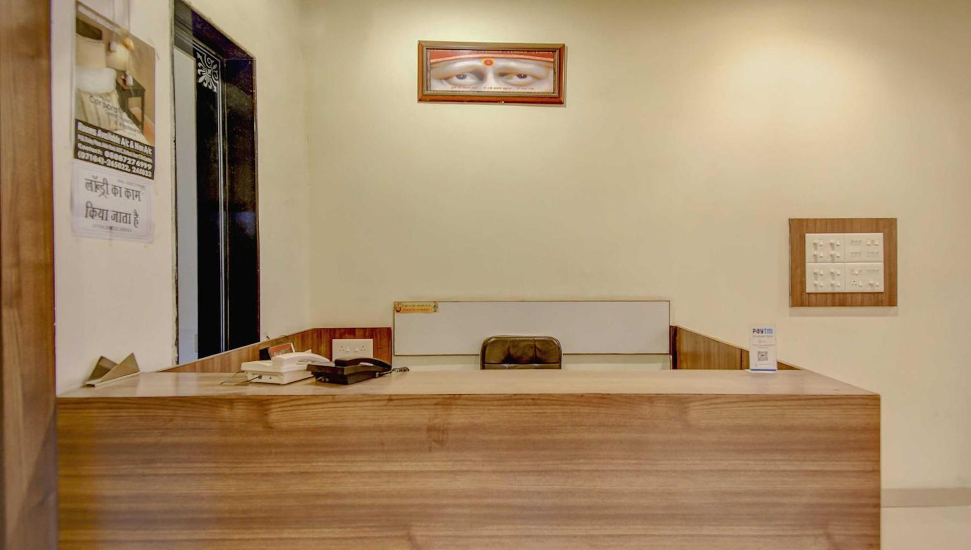 Hotel O Plus Corporate One Khapa  外观 照片